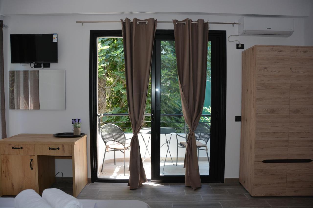 Vlorë Lungomare Private Rooms מראה חיצוני תמונה