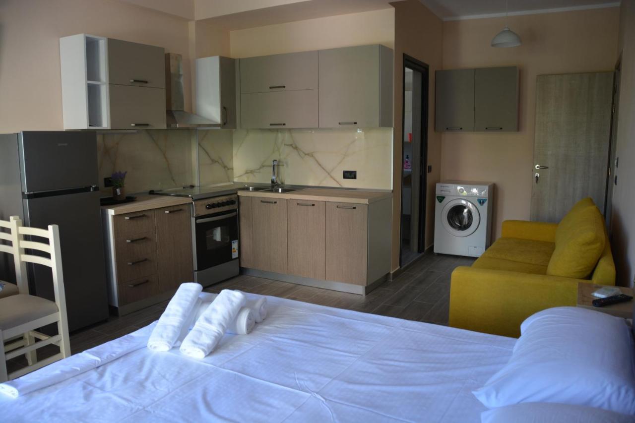 Vlorë Lungomare Private Rooms מראה חיצוני תמונה
