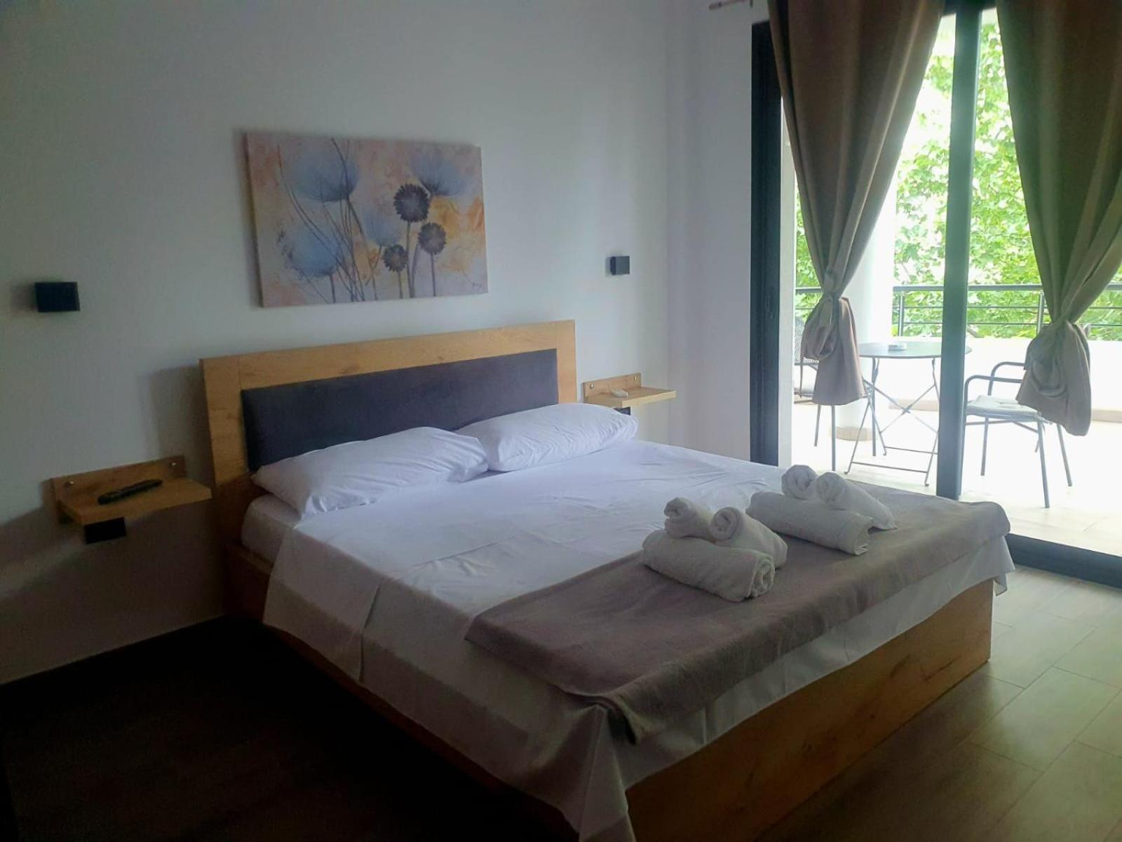 Vlorë Lungomare Private Rooms מראה חיצוני תמונה